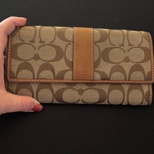 Vintage Coach Brown and Tan Signature Wallet